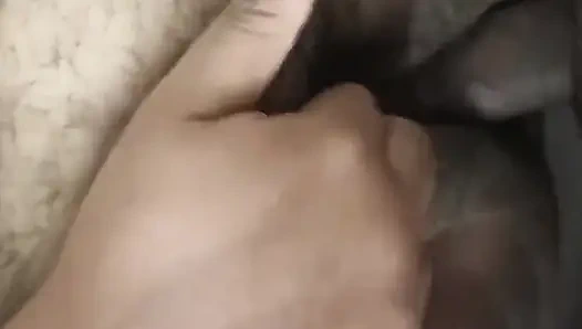 Üvey annemin şişman amını bacakları açık sikiyorum