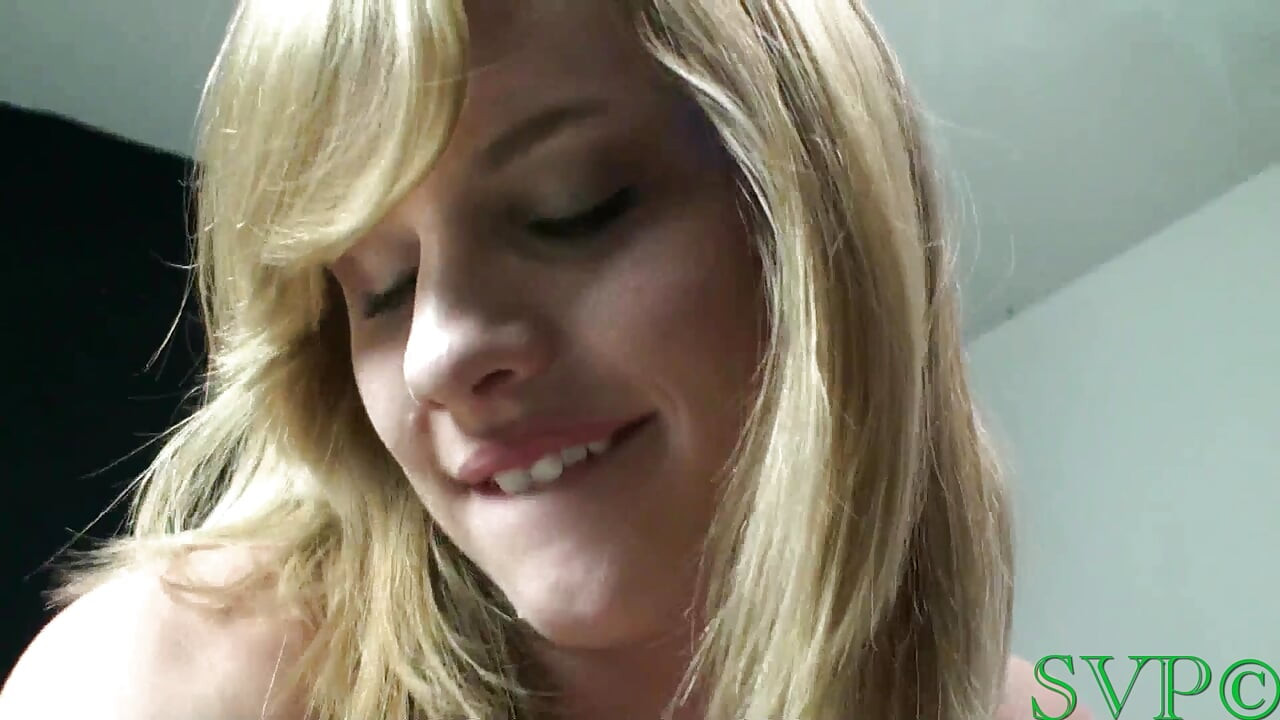Stepbrother Home From College Seduced by Smoking Stepsister