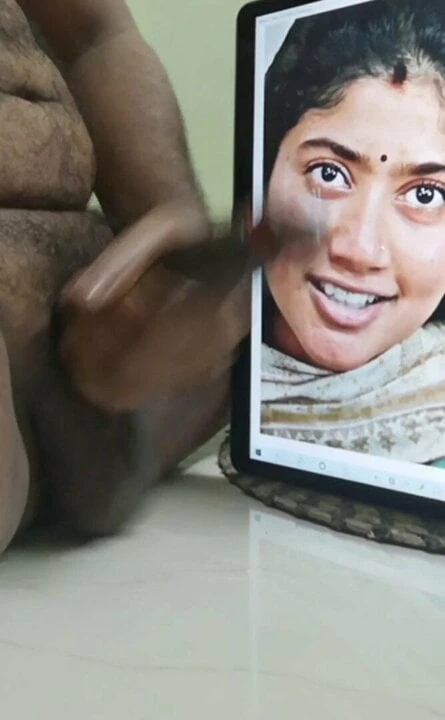 Sai Pallavi hot slutty expression