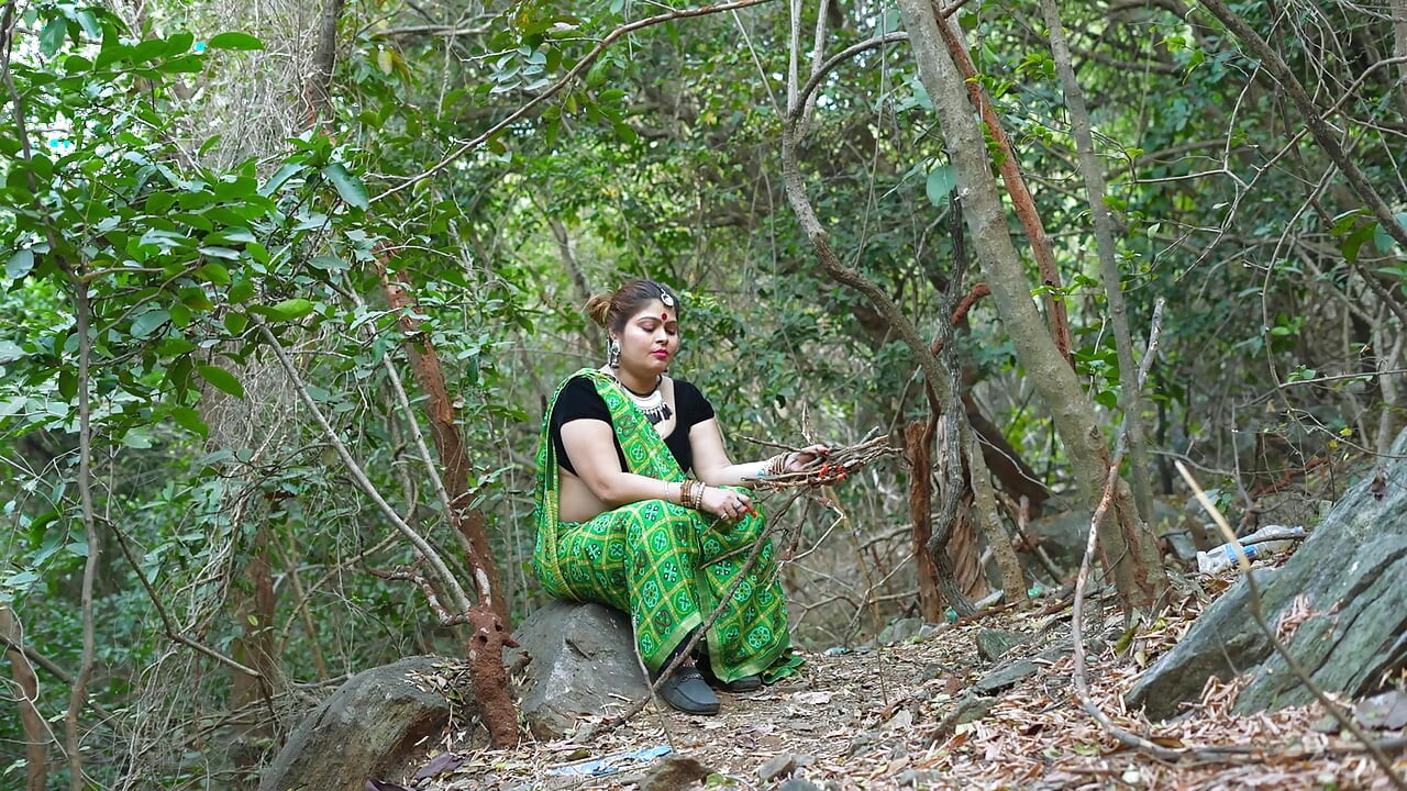 A stranger met a girl in the jungle, and they had a wonderful time exploring together.