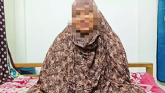 Девушки дези На улице пришли домой и сосали хуй
