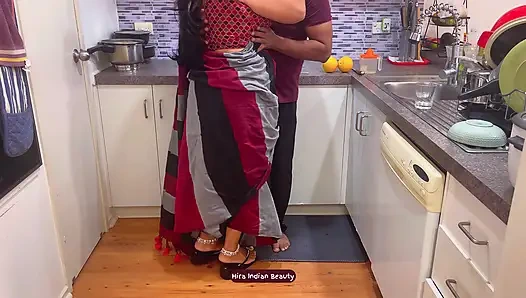 Hottest Desi Wife Saree Sex Big Ass Pressing Blowjob Face Fucking and Loud Missionary