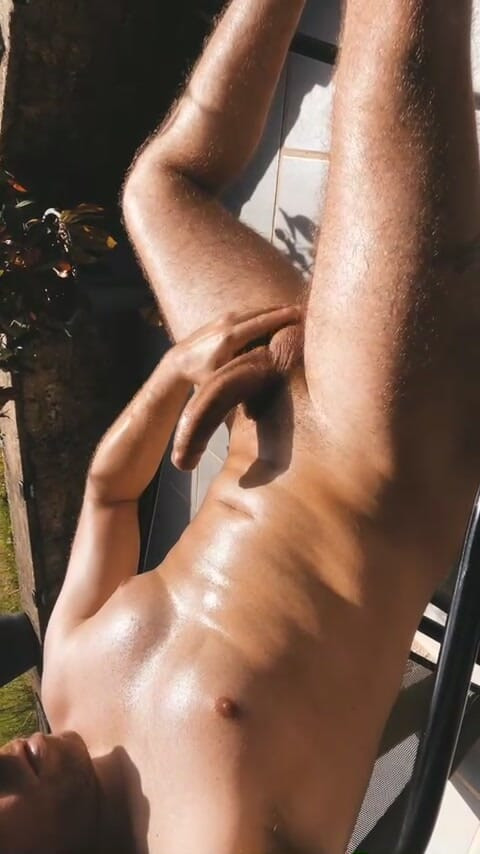 Wanking solo