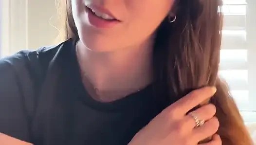 Hottie in Glasses Tells You How to Stroke!