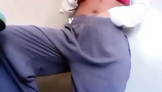 Komşum bugün benimle seks yapacak