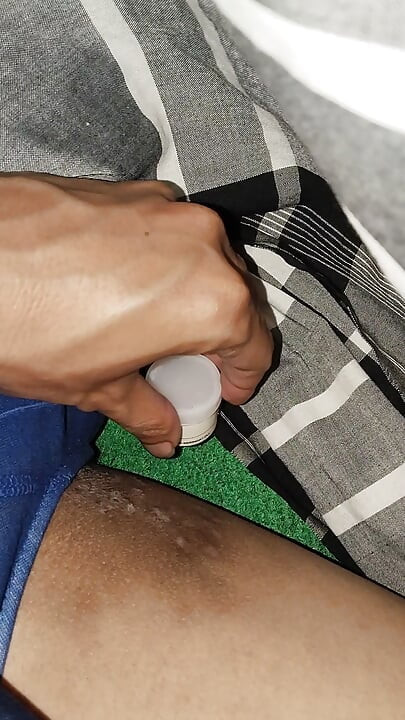 A Tutorial on How to Treat Your Skin With A Black Tooth