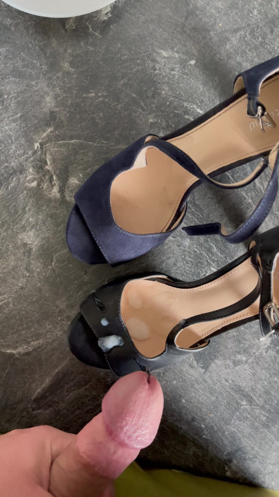 I love worn heels