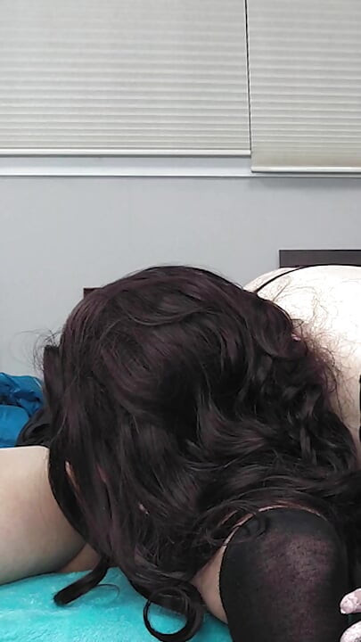 Maricas Daisy chupando e sendo fodida por Bailey Wilde - compilação 3