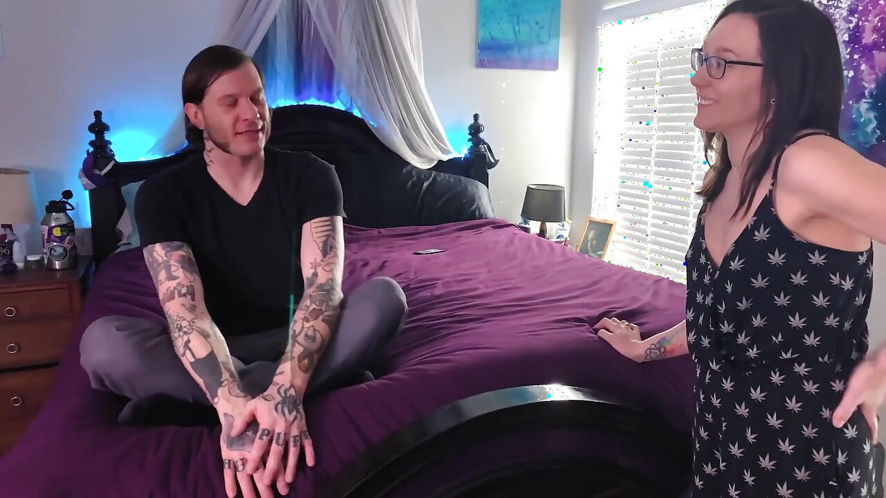 Between the Sheets com Alison Rey: Sinn Sage e Drake Manowar - Bastidores