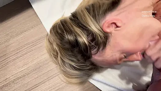 Hardcore, anal versauter sex bringt orgasmen.