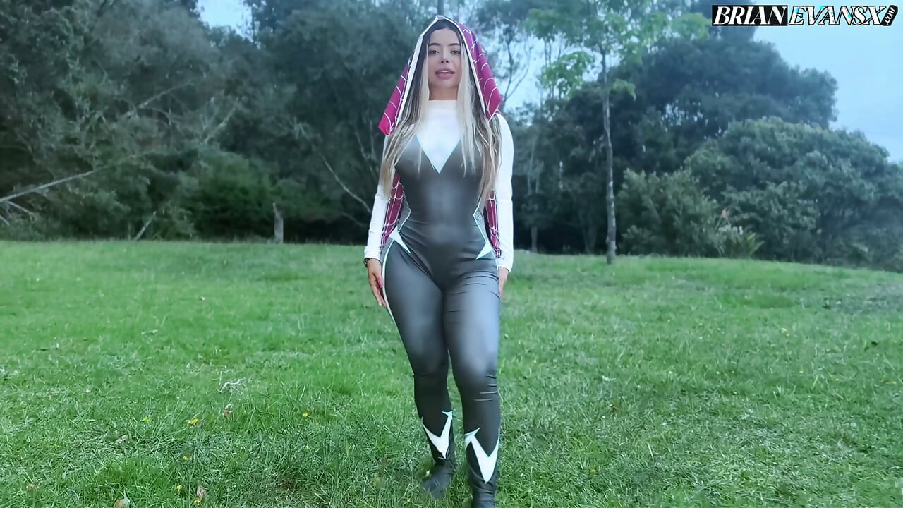 Spider-Woman with a big ass, Jexys Caicedo, has sex with her favorite hero - Brian Evansx