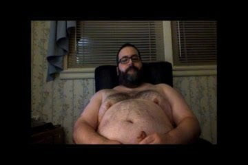 Even More Cumming at the Computer