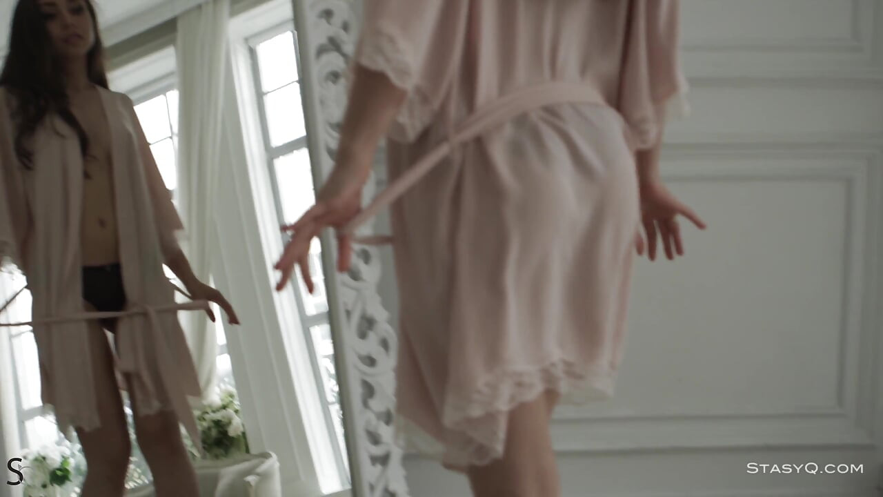 Nicoleq Video Release Stasyq 247