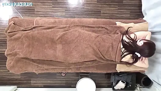 Wanita karir yang cantik dan elegan dicrot di dalam tanpa sensor, berujung dengan minyak dan aromanya yang tak tertahankan
