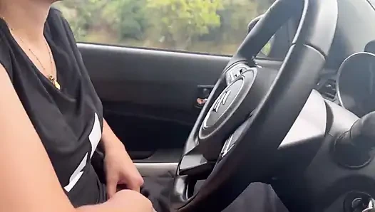 Saya masuk ke mobil orang asing dan dia di rumahnya dua kali