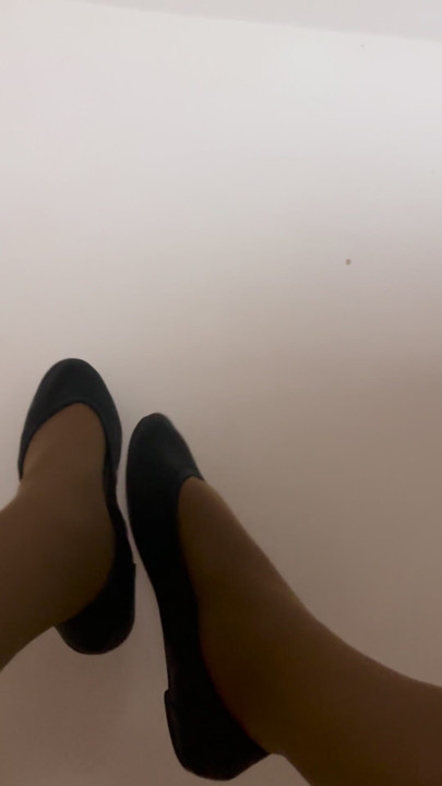 footjob with flat shoes