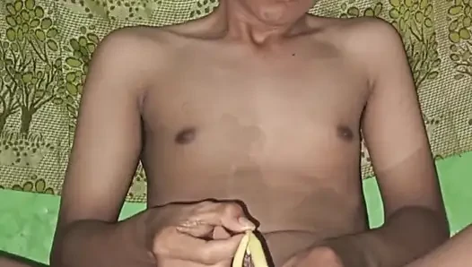 Yeni araçlarla oyna.