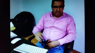 Colombiansk pappa på kamera