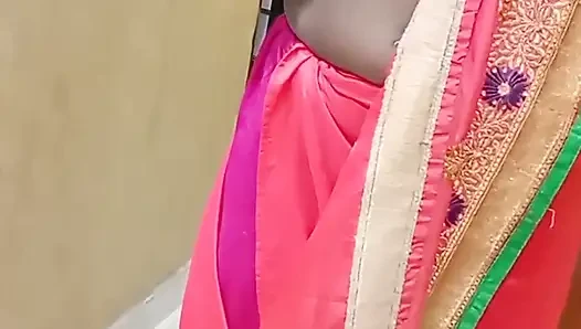 Desi tamilische, dusky ehefrau verführt stier in roter unterwäsche - nippelspiel, cuck beobachtet! Indianhotwifex