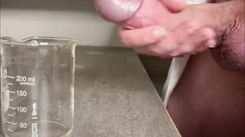 big cock cumshot handjob straight