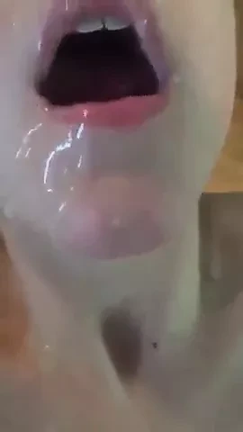 Cum Eating