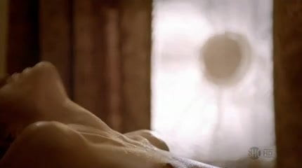 Emmy Rossum - Shameless s3e5