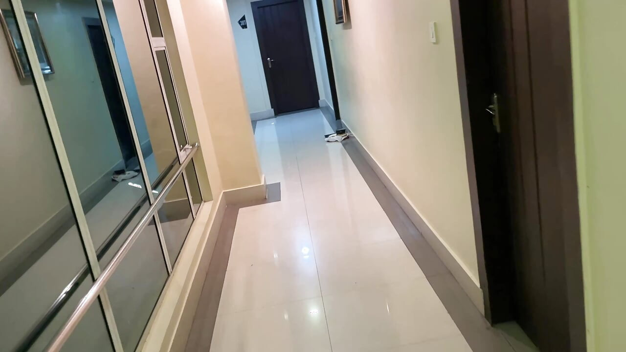 Indian Bengali Desi Bhabi From Kolkata Getting Fingered and Fucked by Room Service Boy