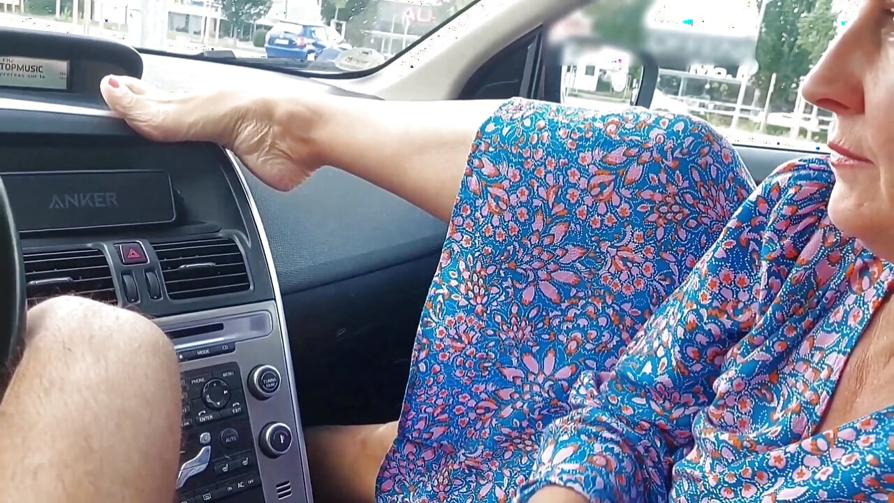 Amateur Blonde Mature Wife Enjoys Oral and Foot Worship