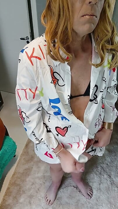Jerking off in a Skirt! I Almost Came!