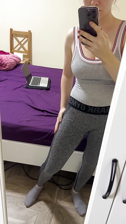 Hot Body and Skin-tight Leggings