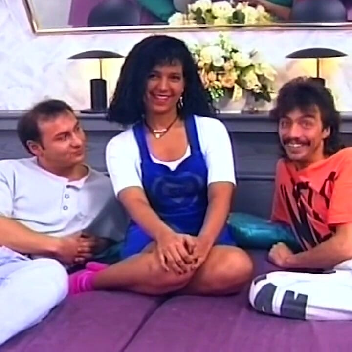 Mature Brunette Double Stuffed in Threesome Frenzy