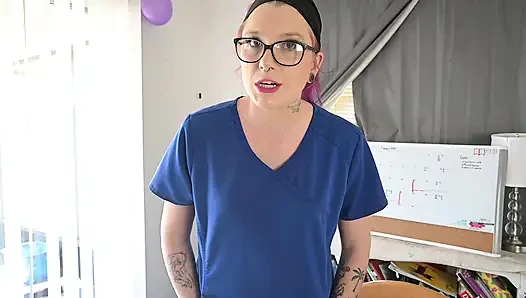 Suster Ellie on: seks anal yang aman