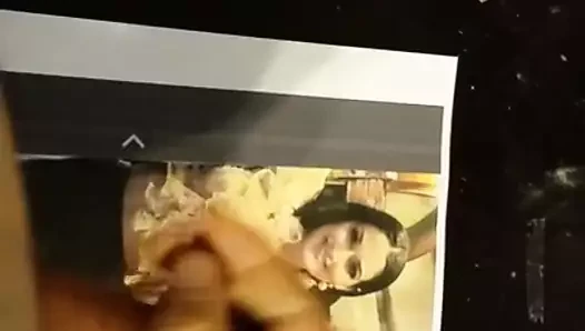 Nikki bella deri etek boşalmak haraç