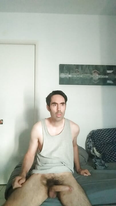 Homem se masturbando procura uma mulher madura e bonita com curvas generosas e bonitas, mulher com loucura comum do tamanho do conselho geral d
