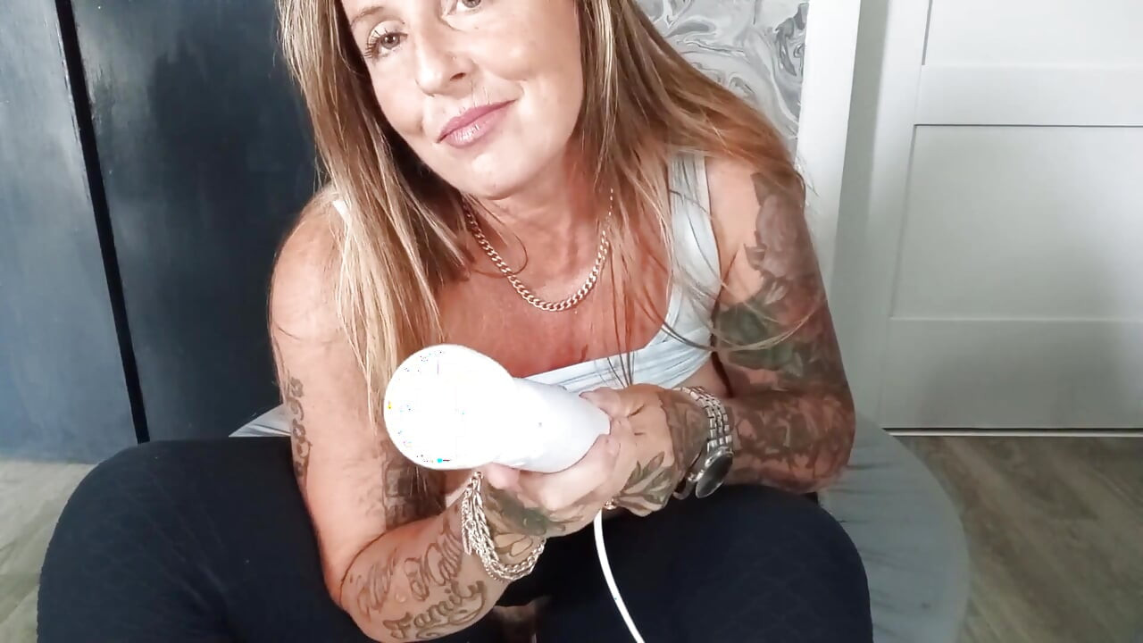 Punheta completa até o orgasmo
