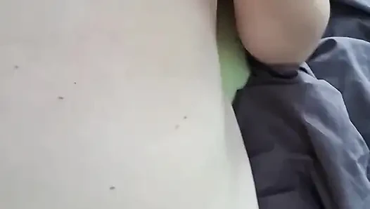 Ağzıma geldi ama onun yerine büyük göğüslerimde olmasını istedim