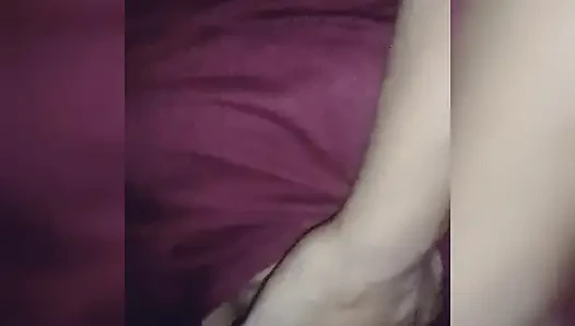 Lagi enak enaknya ngewe sama kakak hampir ketauan ibu