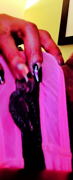 粉色阴户粉红色的混蛋