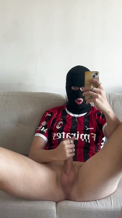 Soccer Bro Shoots Load