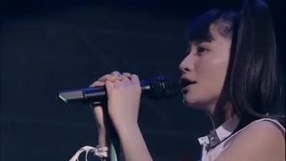 Mayn i nakazima migumi japońska piosenkarka