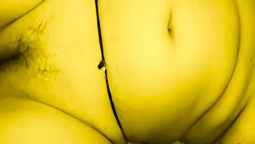 Teensex-Amazon bhabi mendominasi kontol besar gara-gara ngentot memek sangenya.