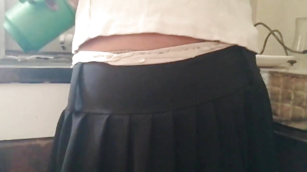 Secret Shoot of My Aunt, While She Cooks