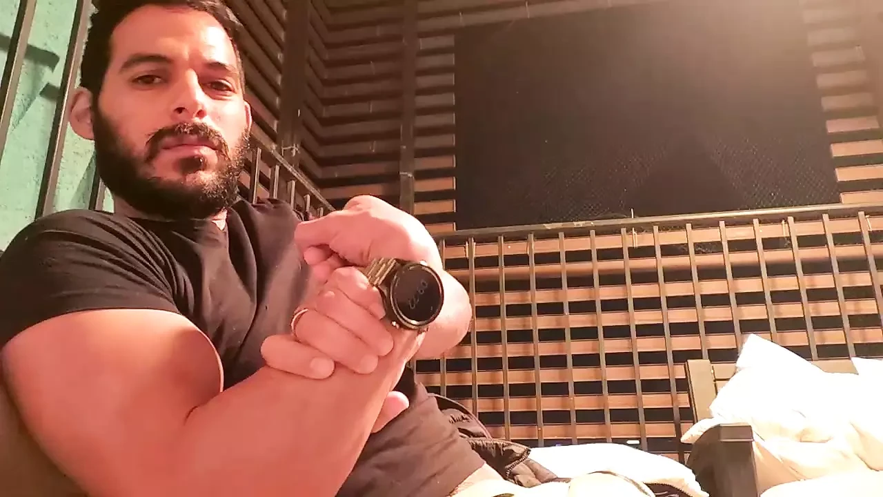 Mírame en cam solo correrse para provocarte