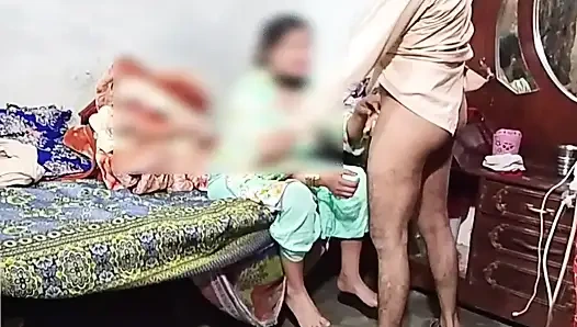 Promotion Ke Liye Boss Ki Bibi Ko Choda Hindi Chudai Video