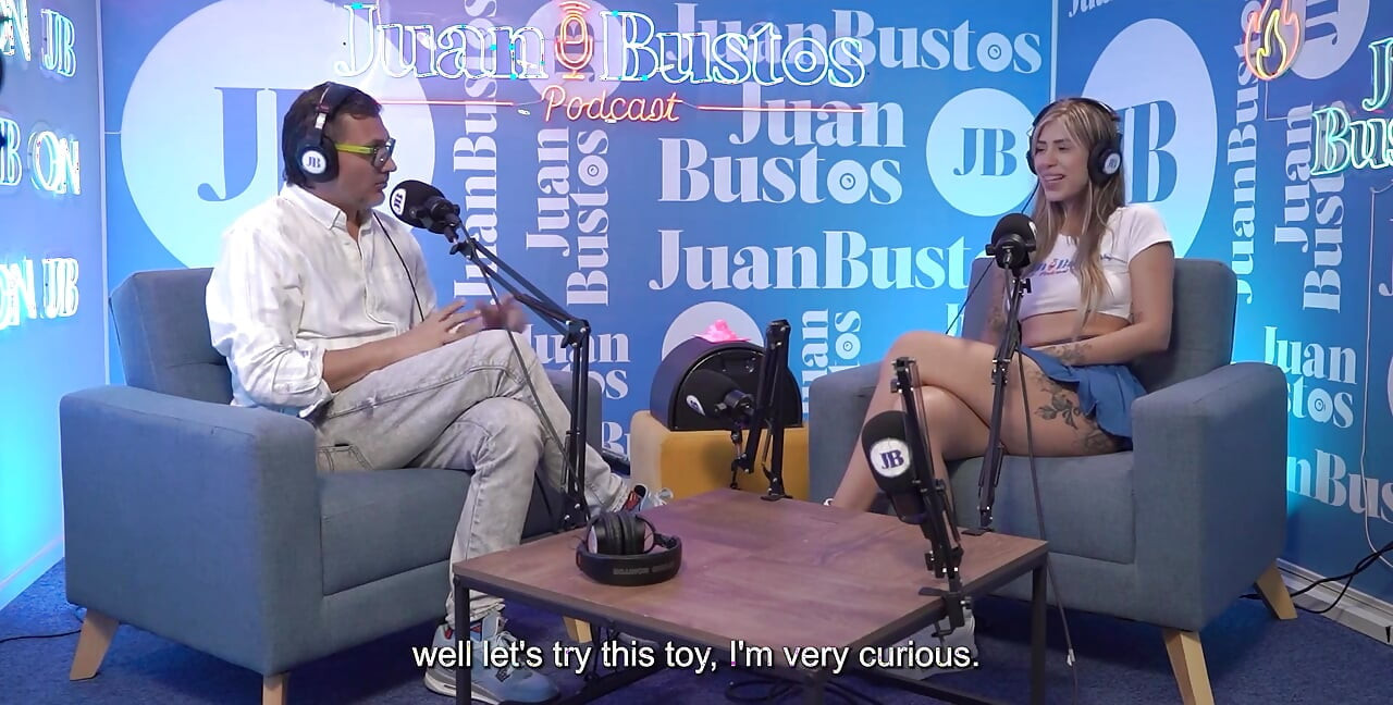 Better Than Her Toys! Mollysmith Squirts All Over the Sybian Machine on Juan Bustos Podcast