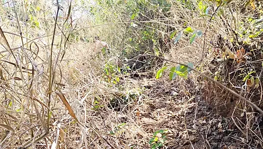 Ich Habe Meine Alte Freundin Im Wald Gefickt