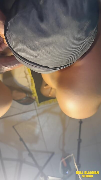 Blowjob goes wild on an Arabian mat