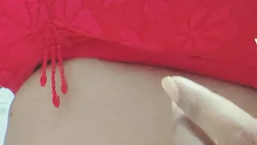 Abd seks videosu güzel göğüsler kırmızı sutyen