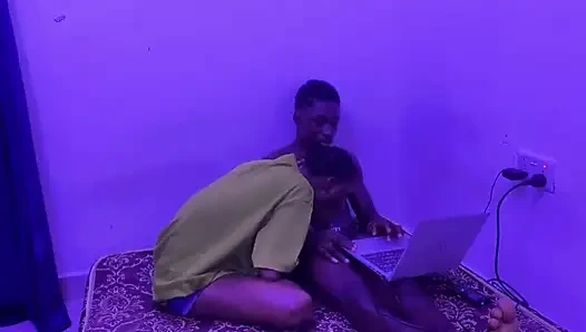 Aku dientot habis-habisan sama sahabatku, jadi aku ngentot habis-habisan