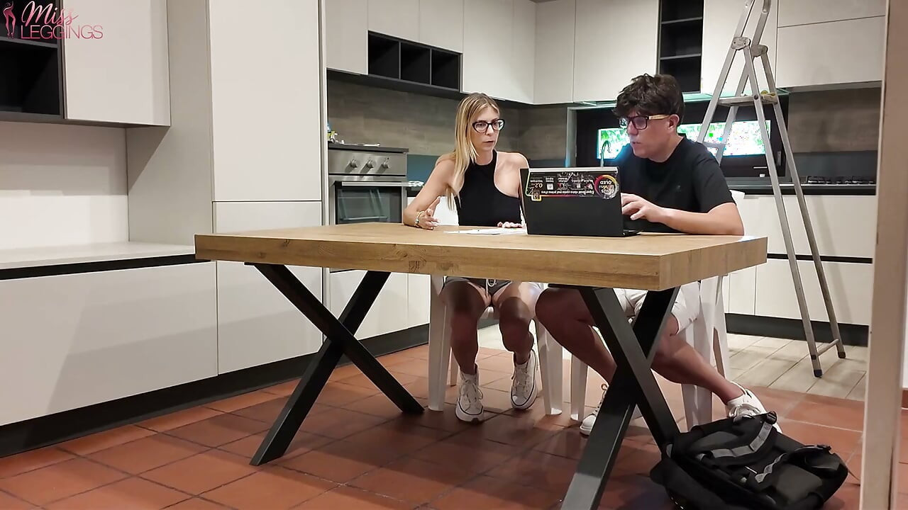 Stepaunt Disgusted by Her Stepnephew's Perverse Request to Help Her with the Internet Gets Excited by Snotting His Cock